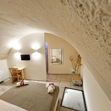 Bed and Breakfast Mikasa Matera Zewnętrze zdjęcie